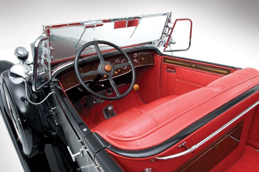  Packard Deluxe Eight Phaeton 1930 года  (фото 3 из 5)